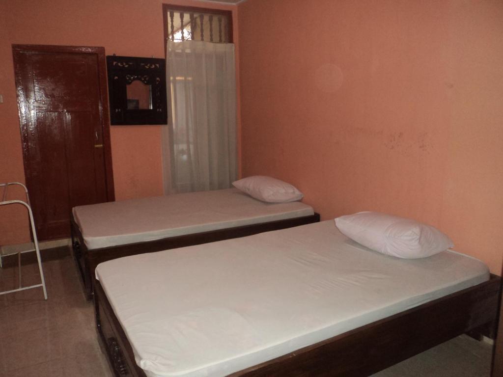 Hotel Sentral Pabean Buleleng Dış mekan fotoğraf