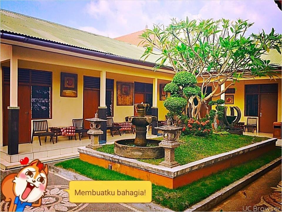 Hotel Sentral Pabean Buleleng Dış mekan fotoğraf