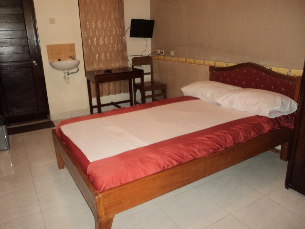 Hotel Sentral Pabean Buleleng Dış mekan fotoğraf