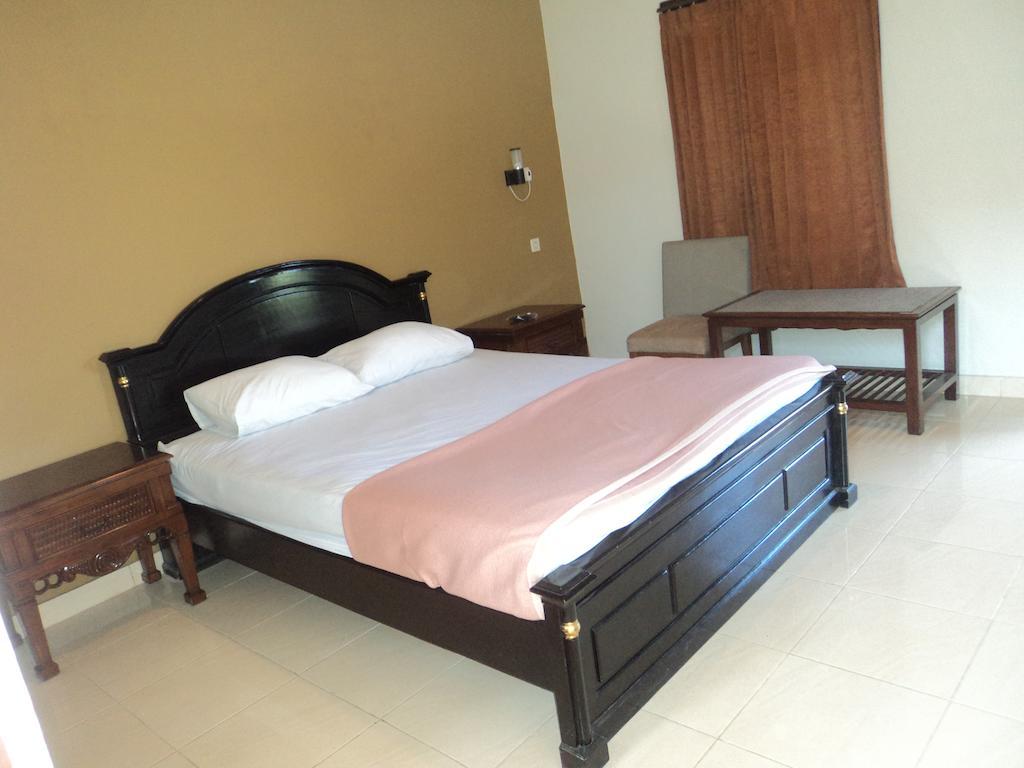 Hotel Sentral Pabean Buleleng Dış mekan fotoğraf